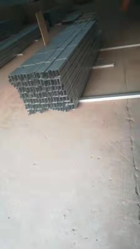 輕鋼房屋加三層項目龍骨加工 輕鋼房屋加三層項目龍骨加工