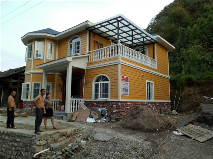 輕鋼別墅多錢一個(gè)平方？包含室內(nèi)裝修沒？