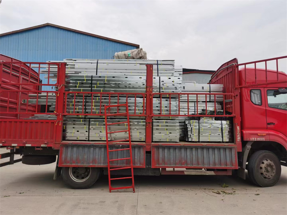 二層260平輕鋼別墅房屋龍骨發(fā)貨 二層260平輕鋼別墅房屋龍骨發(fā)貨